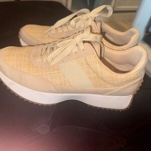 Dolce Vita Tan Sneakers
